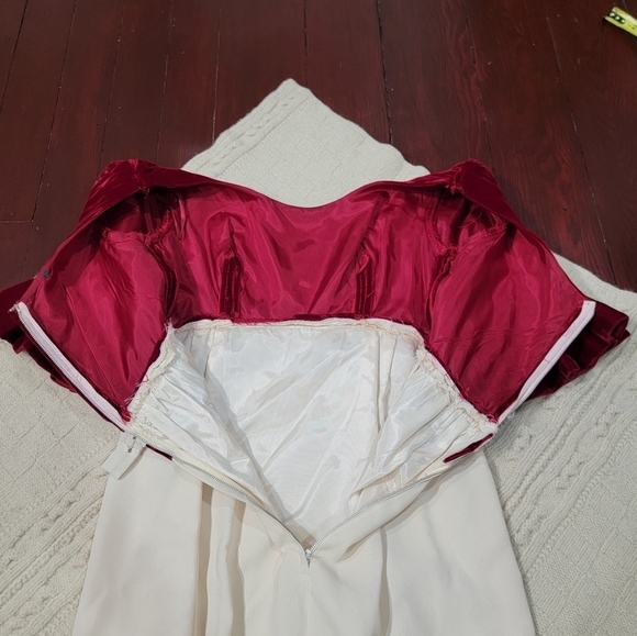 VINTAGE Empire Waist Long Ruffle Sleeve Velvet Top Dress size 2/4 Burgundy Ivory - Picture 11 of 15